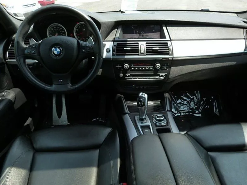 BMW X5 M . 2013 Model 6