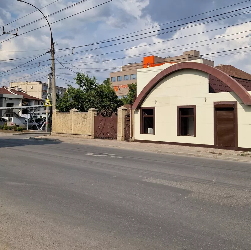 Сдам помещение 20 м²,  Бельцы,  первая линия 6