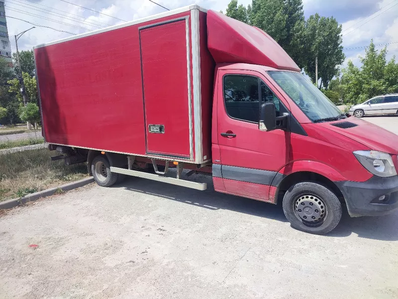 ПРОДАМ Mercedes Sprinter 3
